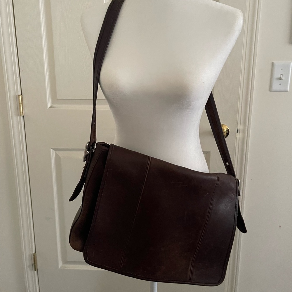 Vintage Coach Brown Leather Briefcase / Messenger Bag circa 1990’s